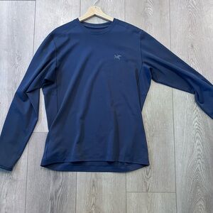 Arcteryx MOTUS AR CREW.